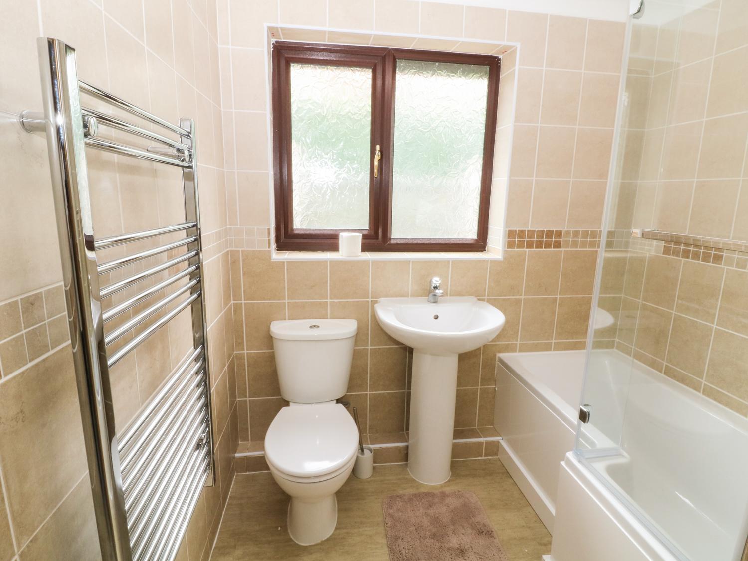 Вилла 3 Trem Afon Llansanffraid Glan Conwy Экстерьер фото