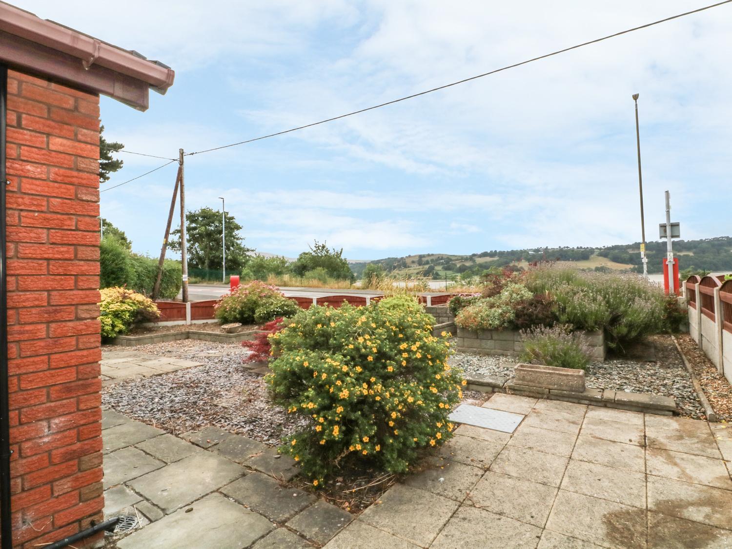 Вилла 3 Trem Afon Llansanffraid Glan Conwy Экстерьер фото