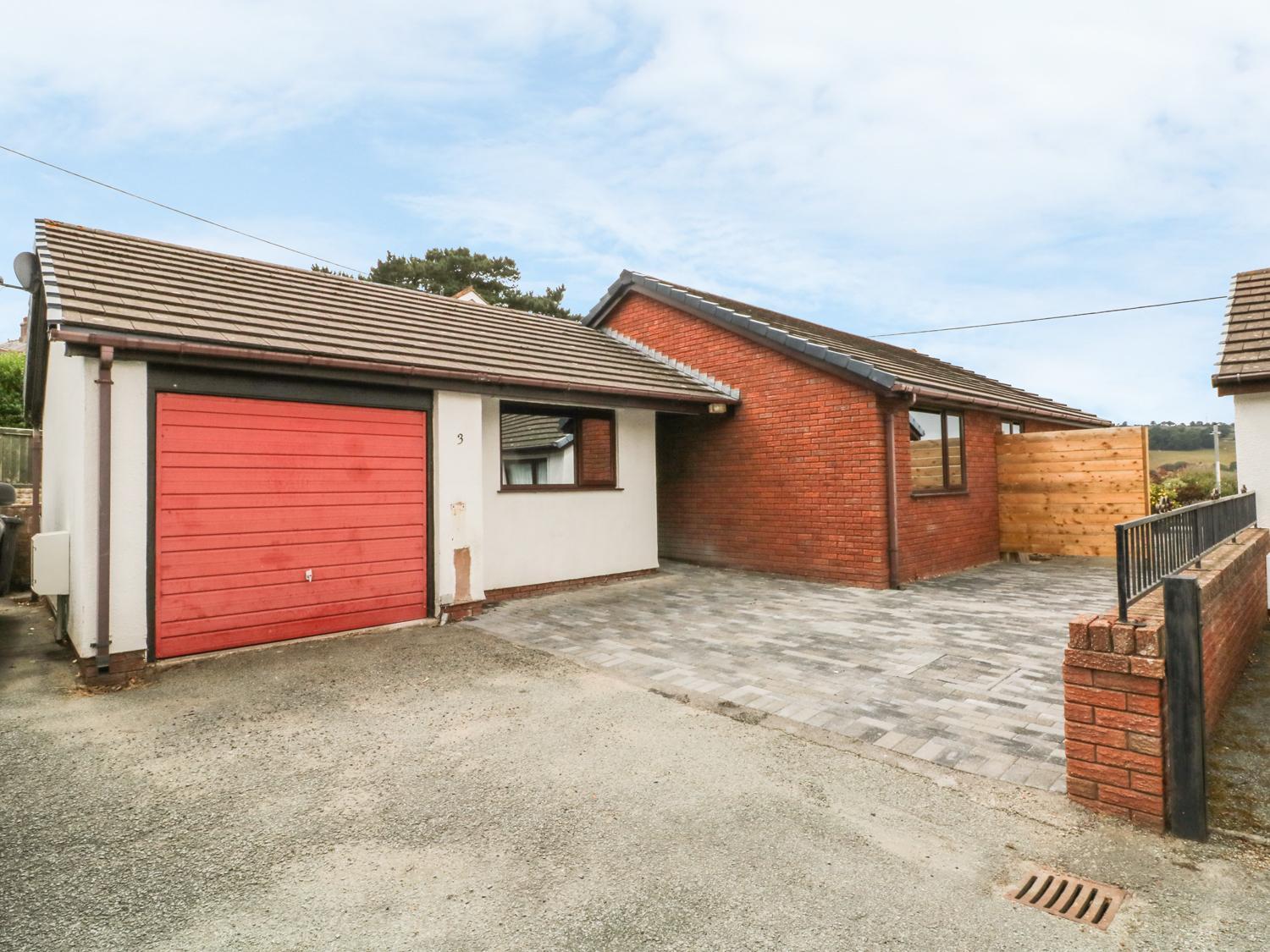 Вилла 3 Trem Afon Llansanffraid Glan Conwy Экстерьер фото